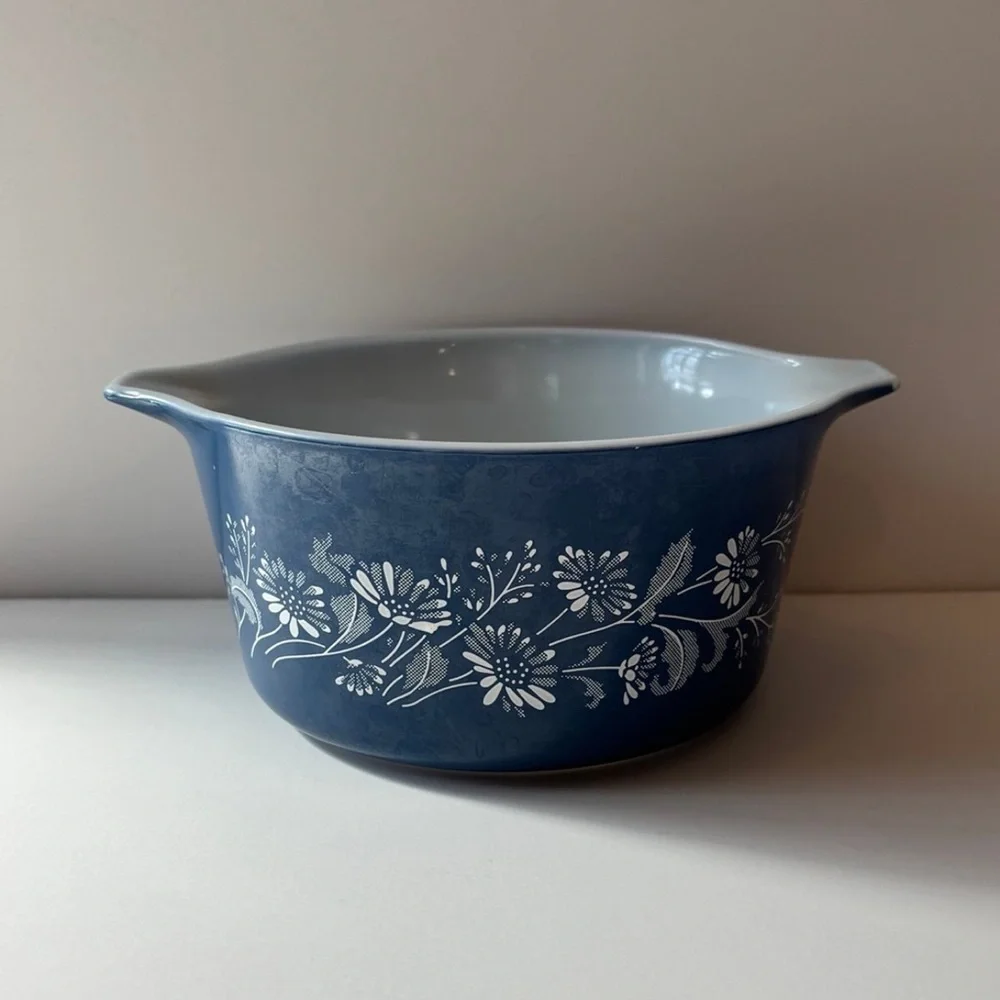 Pyrex “Colonial Mist” 473-B Casserole Dish
